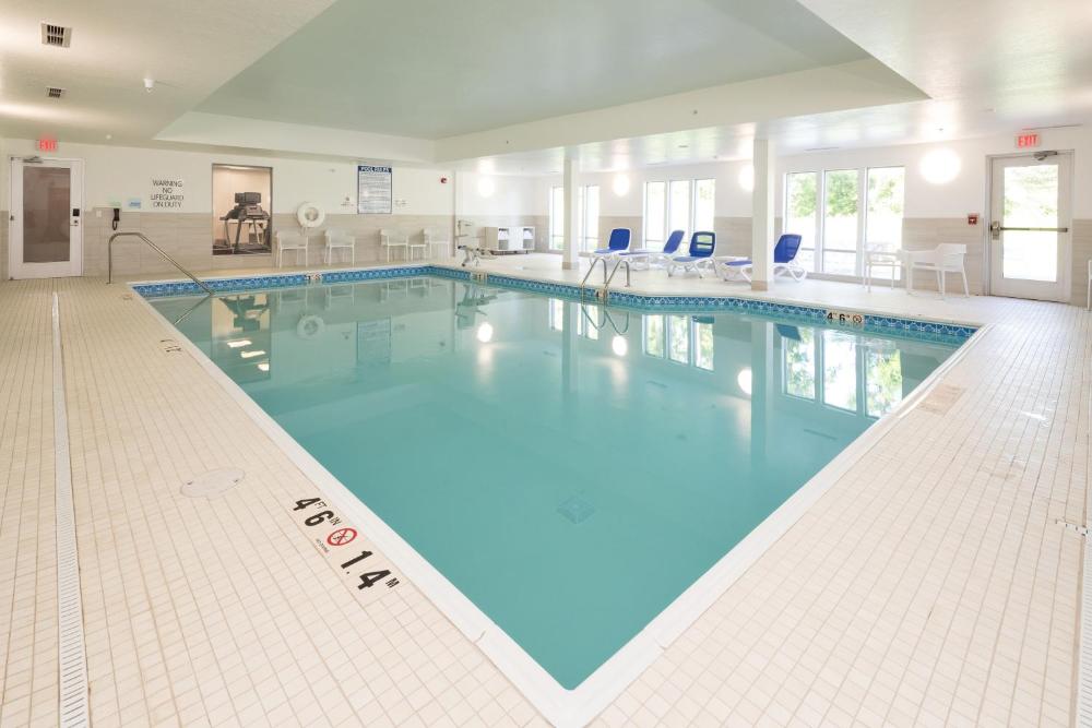 Holiday Inn Express & Suites - Michigan City by IHG